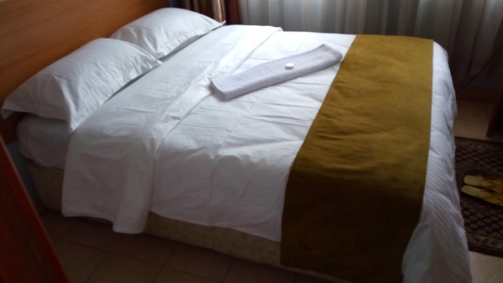Bed and Breakfast La Jardine à Nairobi Chambre photo